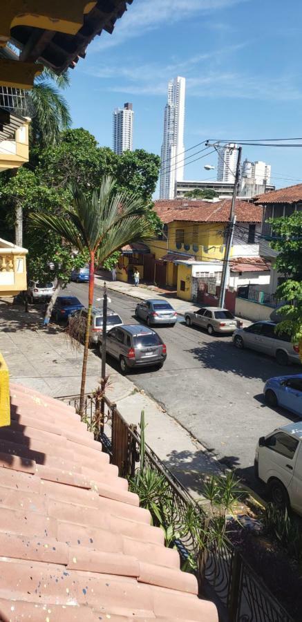 Hostel Mamallena Panama City Exterior photo